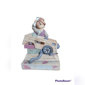 Life Lessons "Mechanical Marvel" figurine